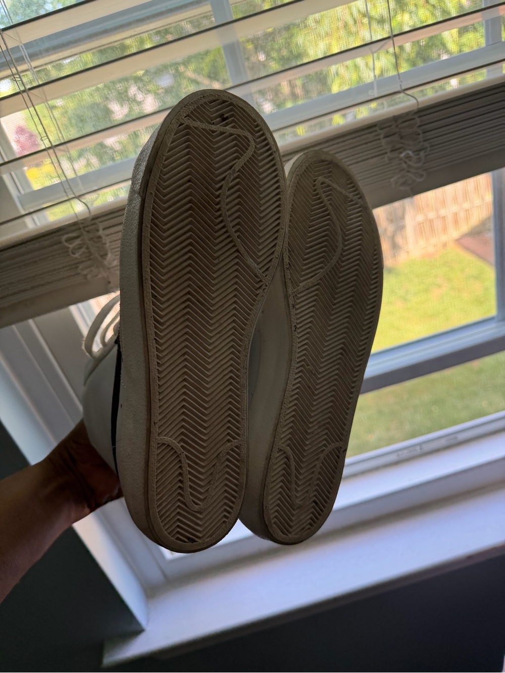 Nike White & Black High-Top Blazers - Picture 4 of 5